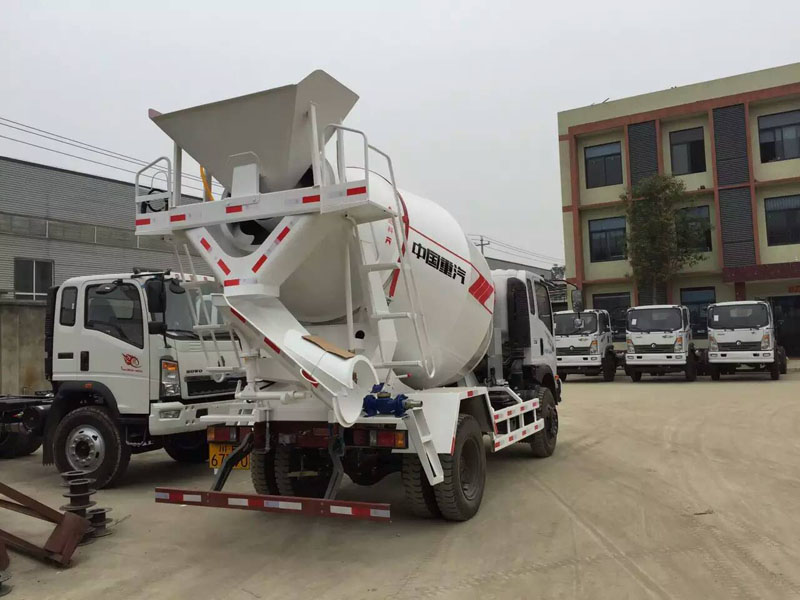 涼山混凝土攪拌罐車